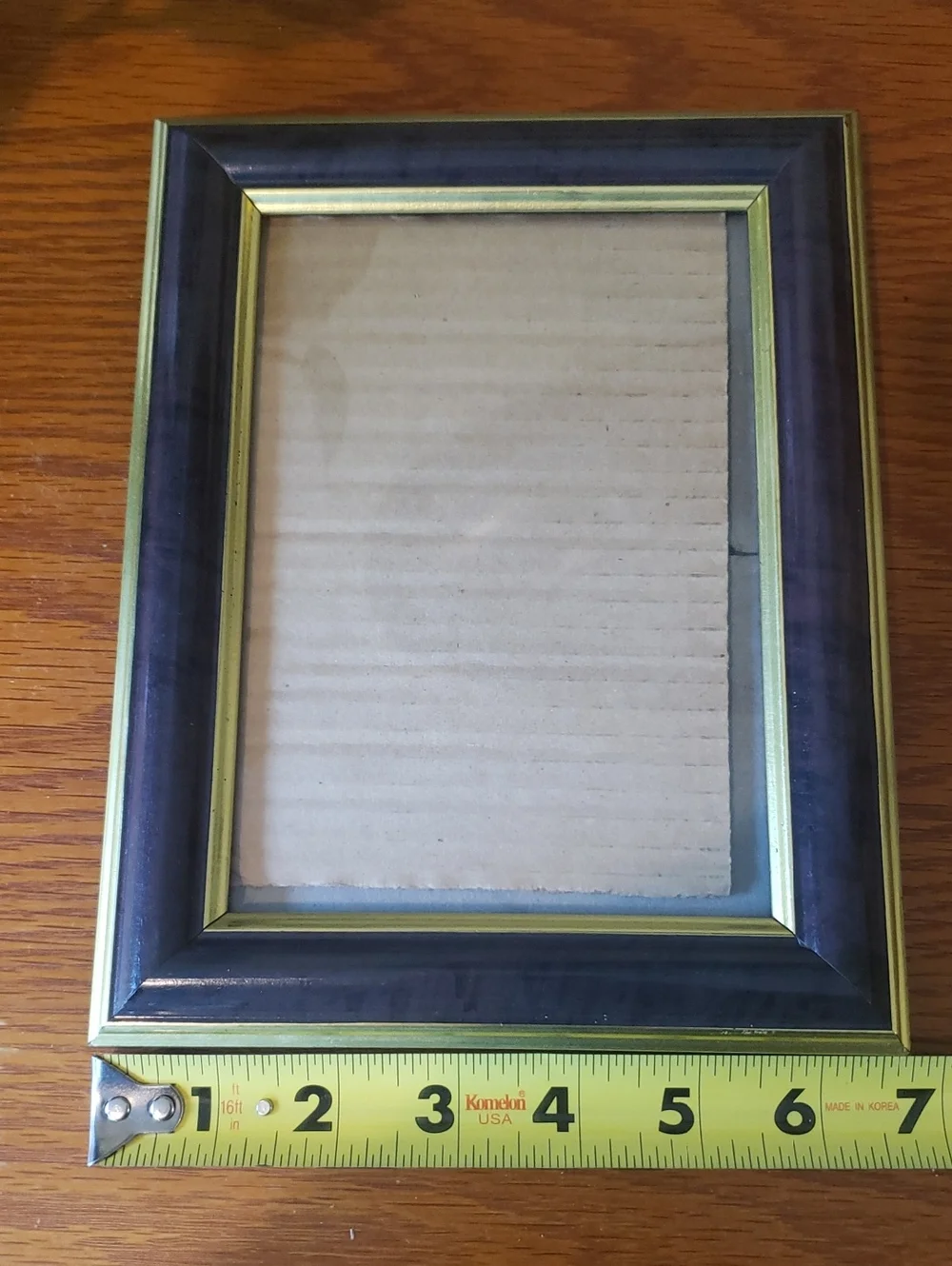 Vtg- Brown and Gold Trimmed Picture Frame - Holds 5x7 Photo